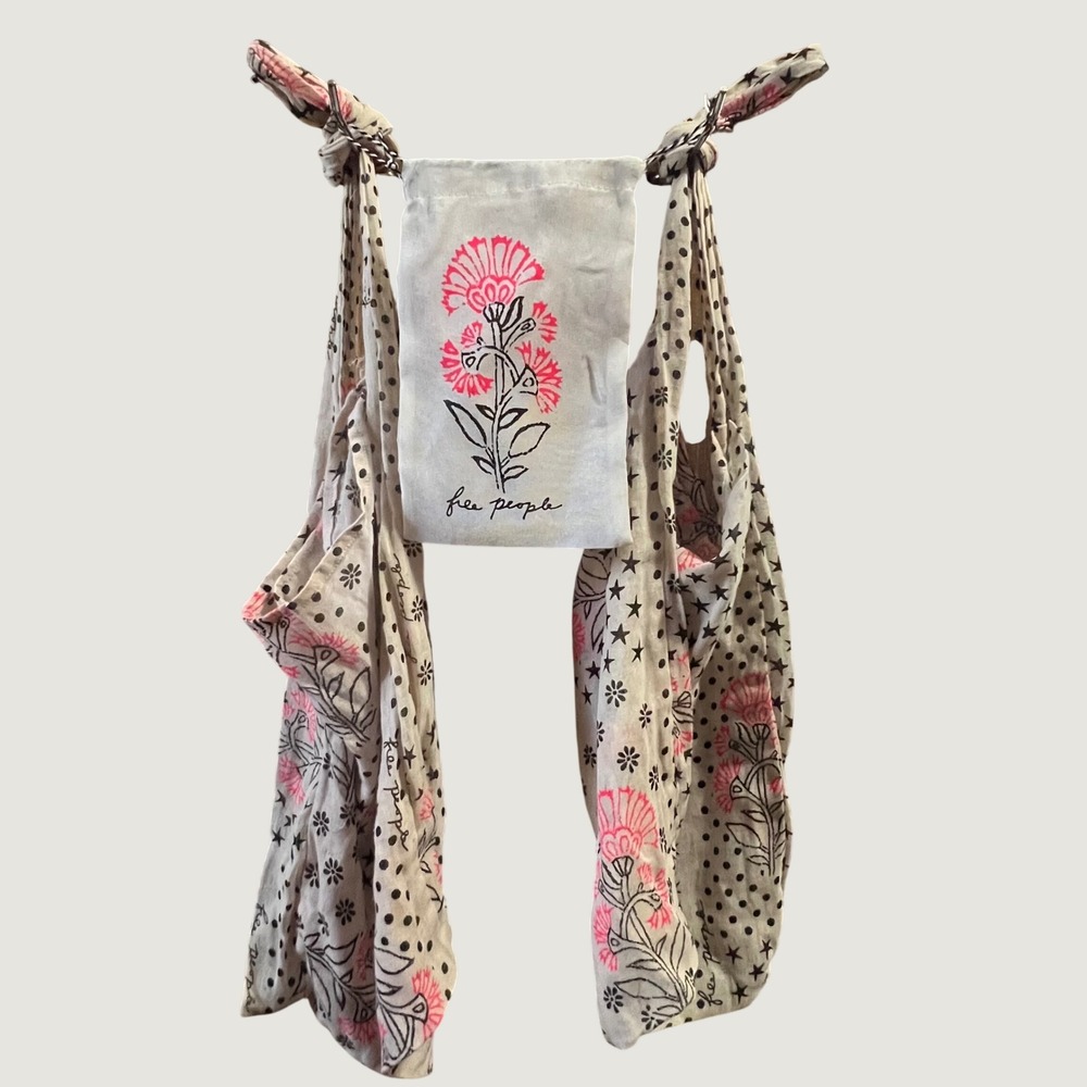 Free People Fabric Bag Lot of 3  2 Cross Body 1 Mini Drawstring White Floral